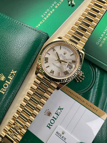 Rolex Day-Date 40 Silver Roman (2019 Full Set)