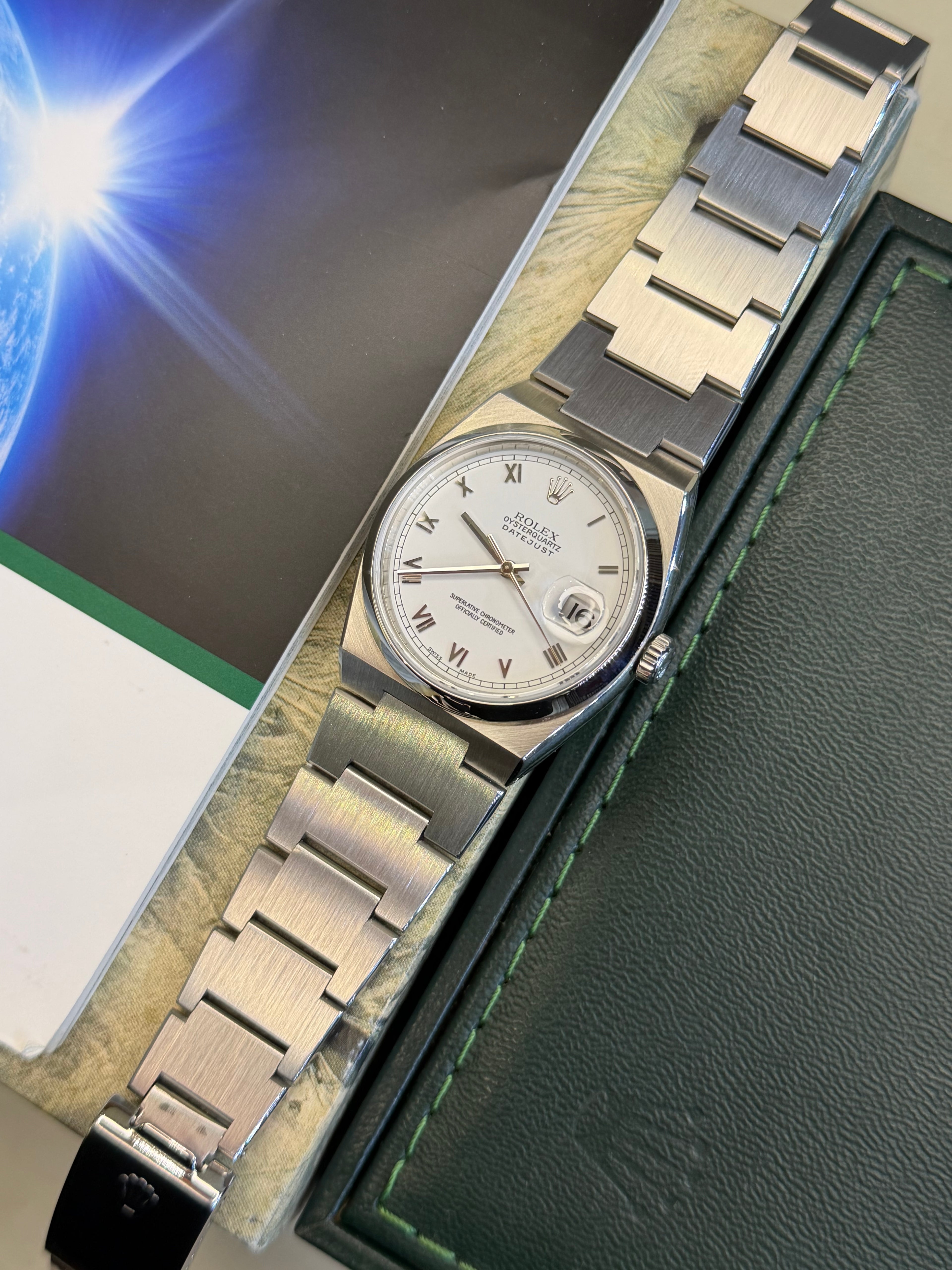Rolex Oysterquartz (Box & Rolex Service Card) 17000