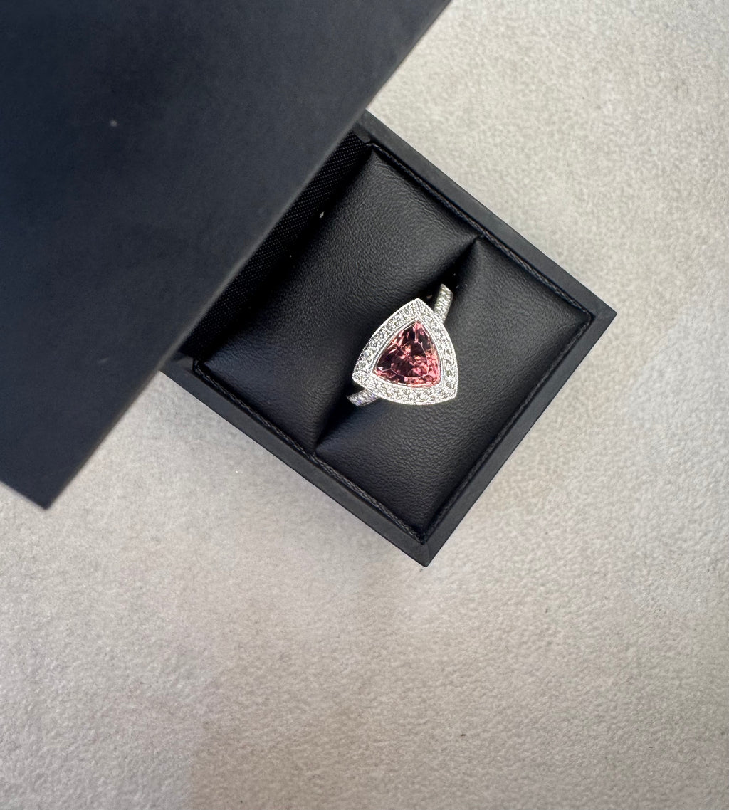 18ct White Gold 3.68ct Sherry Zircon Ring