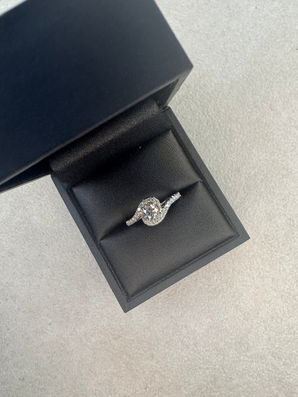 Platinum Single Stone Twist Diamond Ring