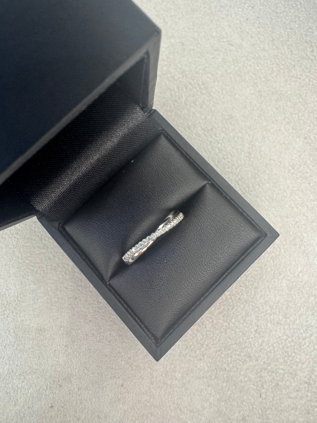 Platinum Diamond 0.20ct Crossover style Half Eternity Ring