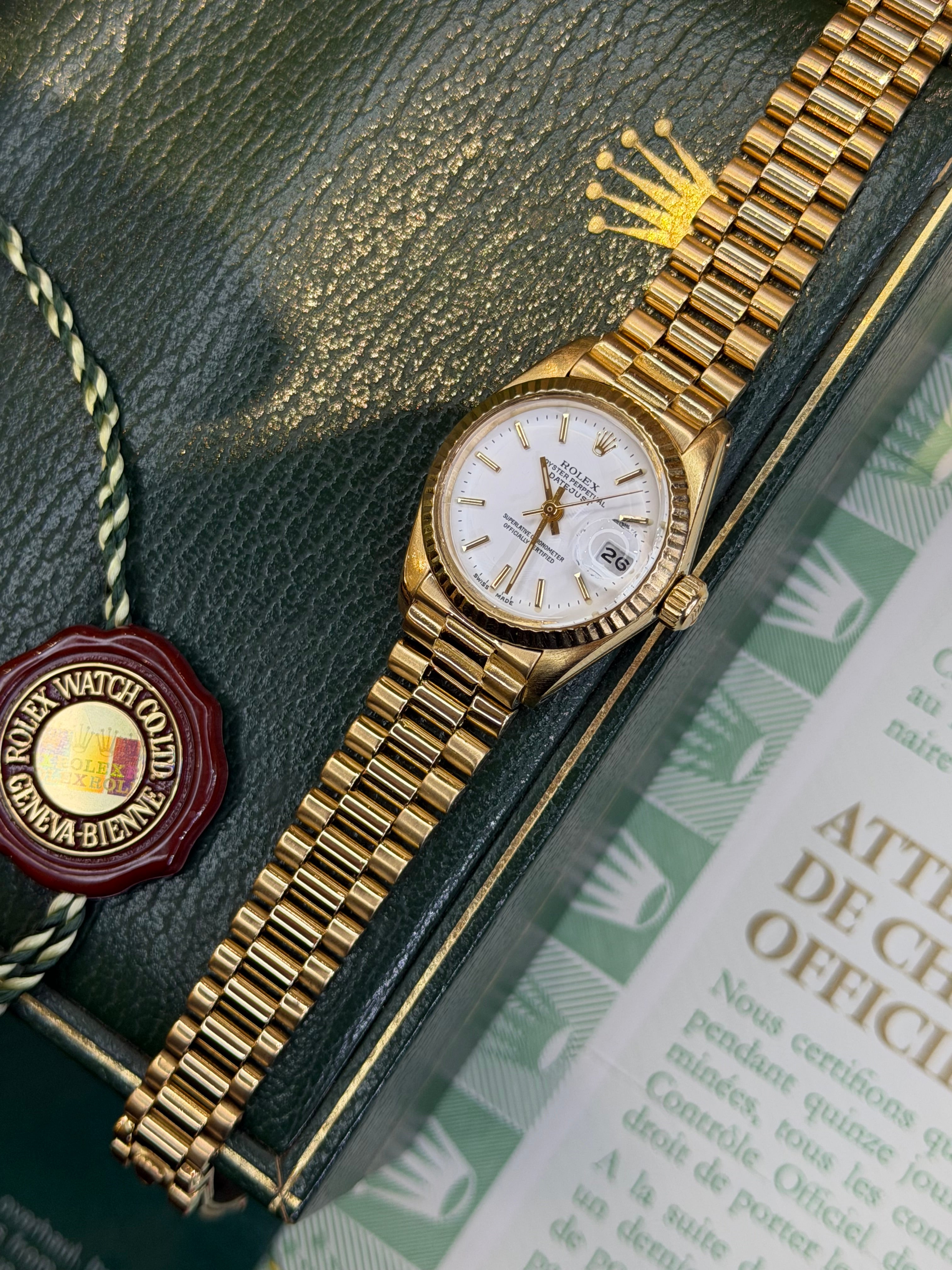 Rolex Datejust 26 White Dial Solid 18ct Yellow Gold (1981 Box & Papers)