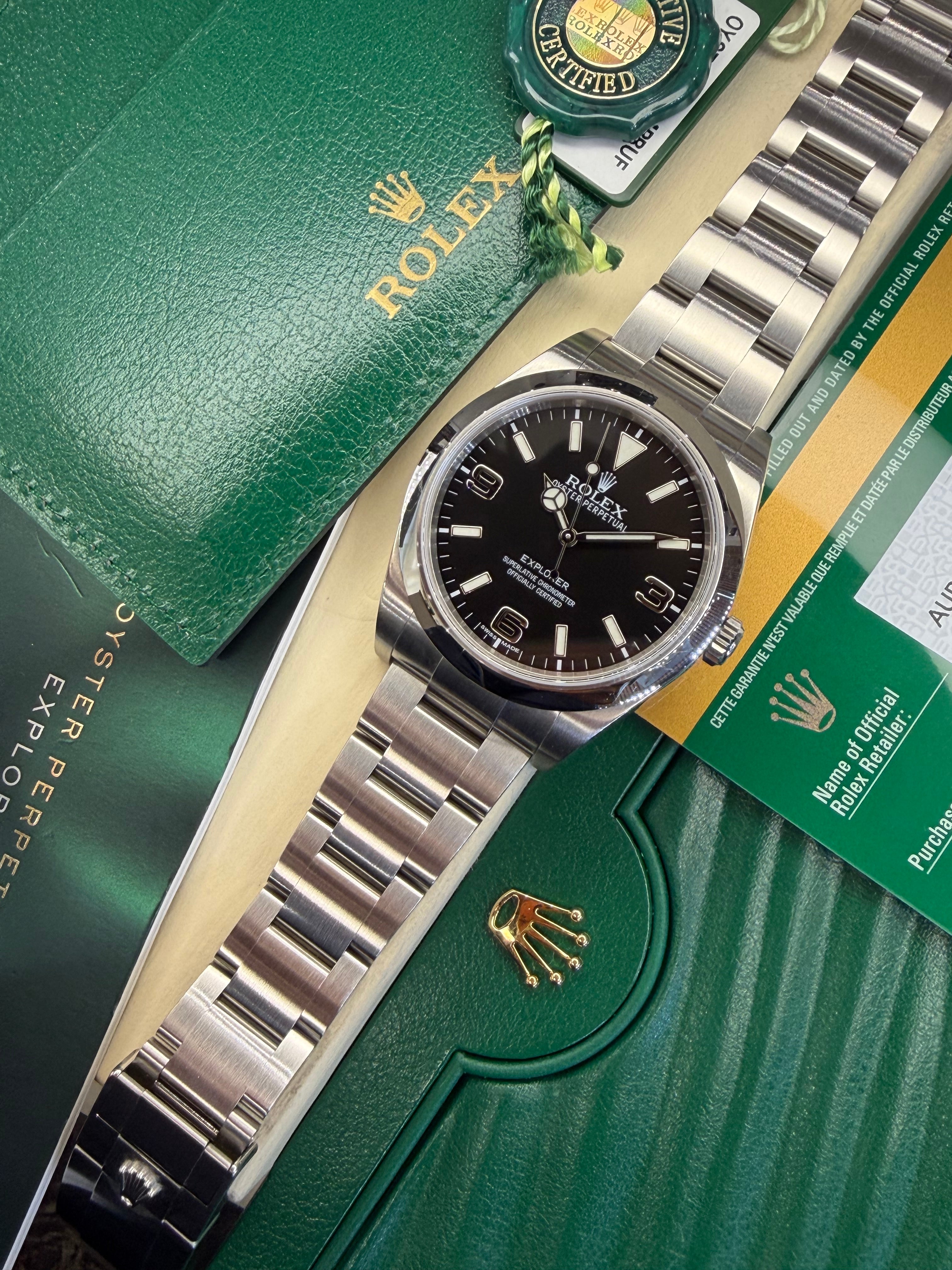 Rolex Explorer 39MM (2015 Full Set) 214270