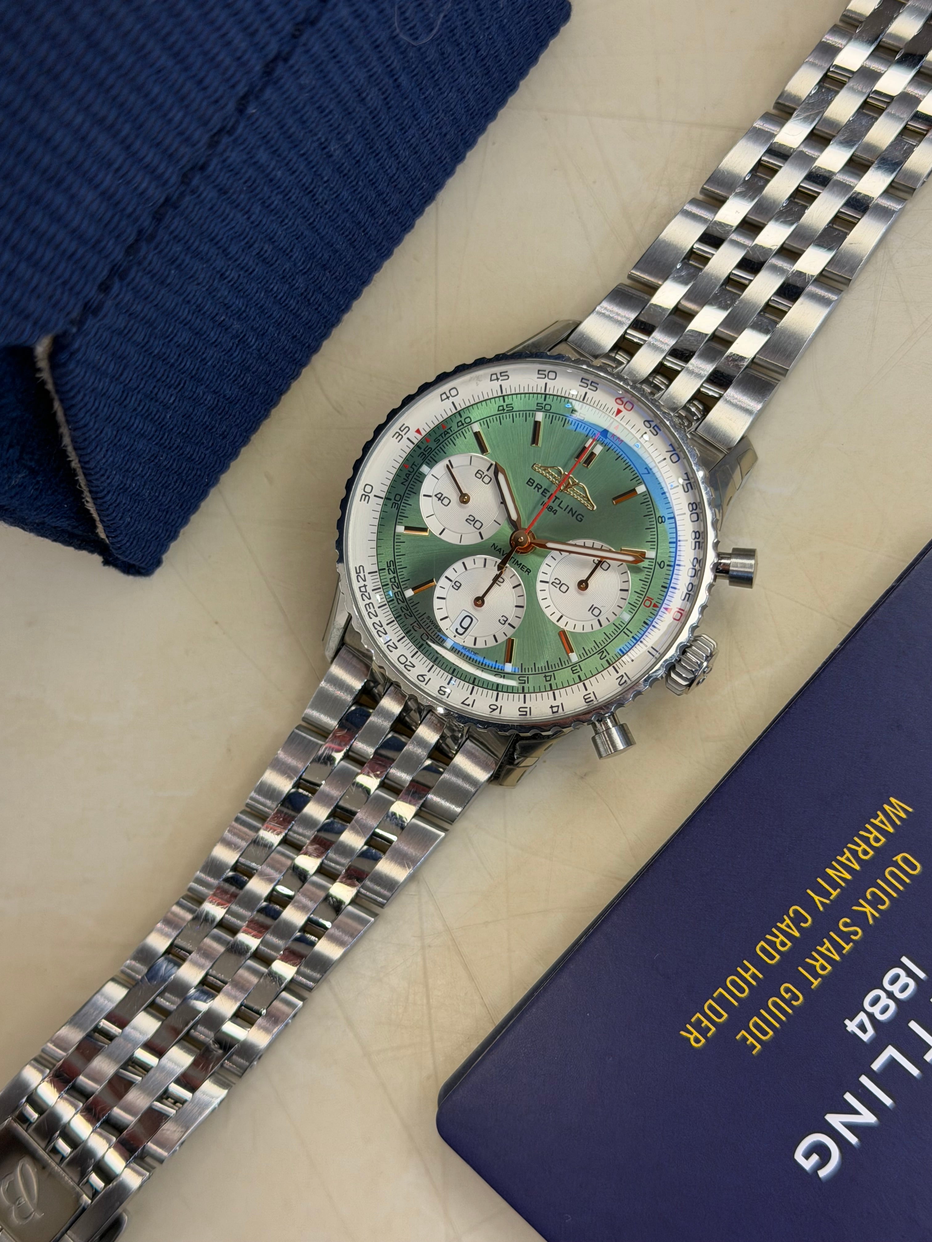 Breitling Navitimer B01 "Mint Green" (2026 Box & Papers)