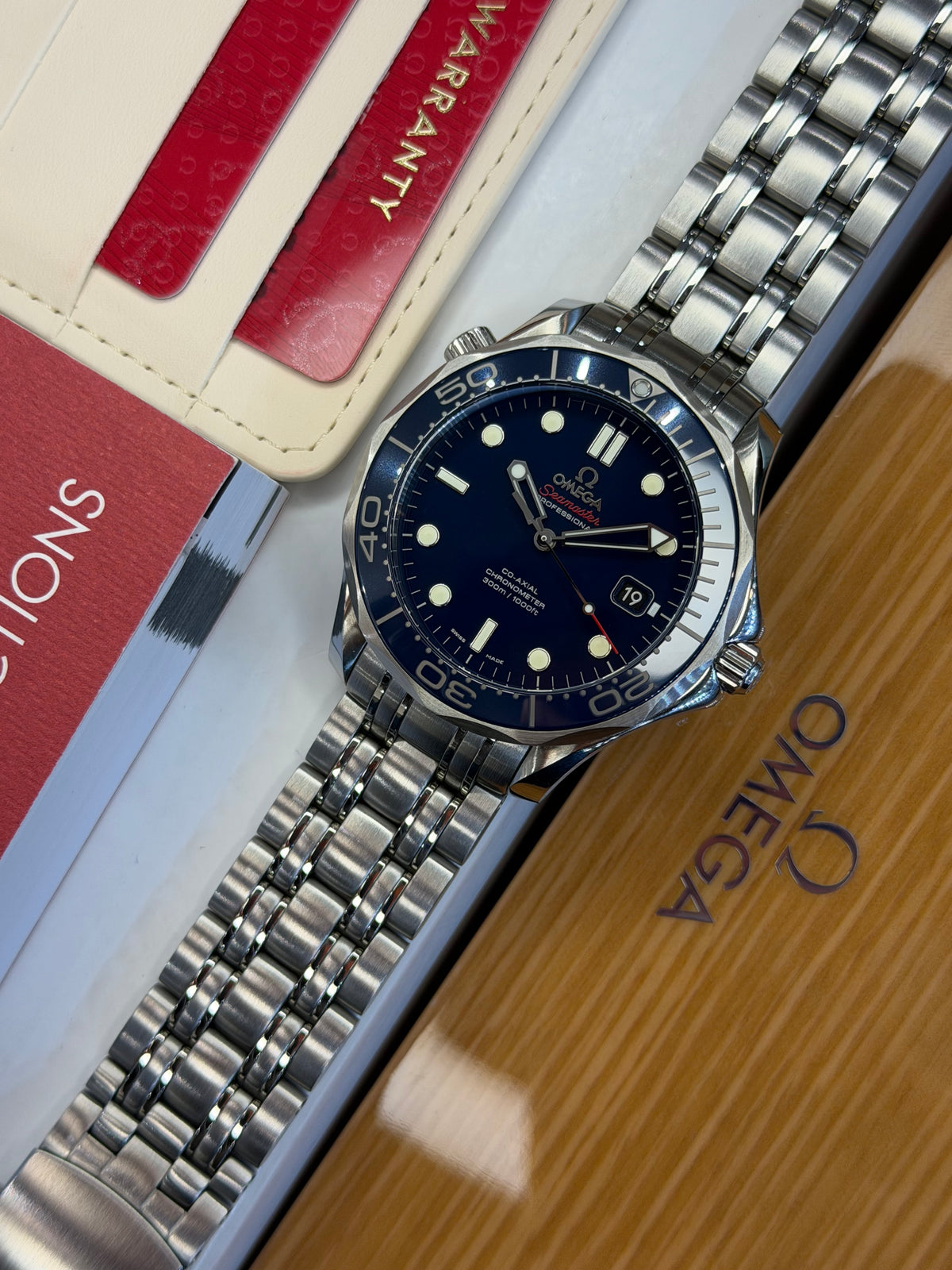Omega Seamaster Diver 300 Blue (2019 Box & Papers)
