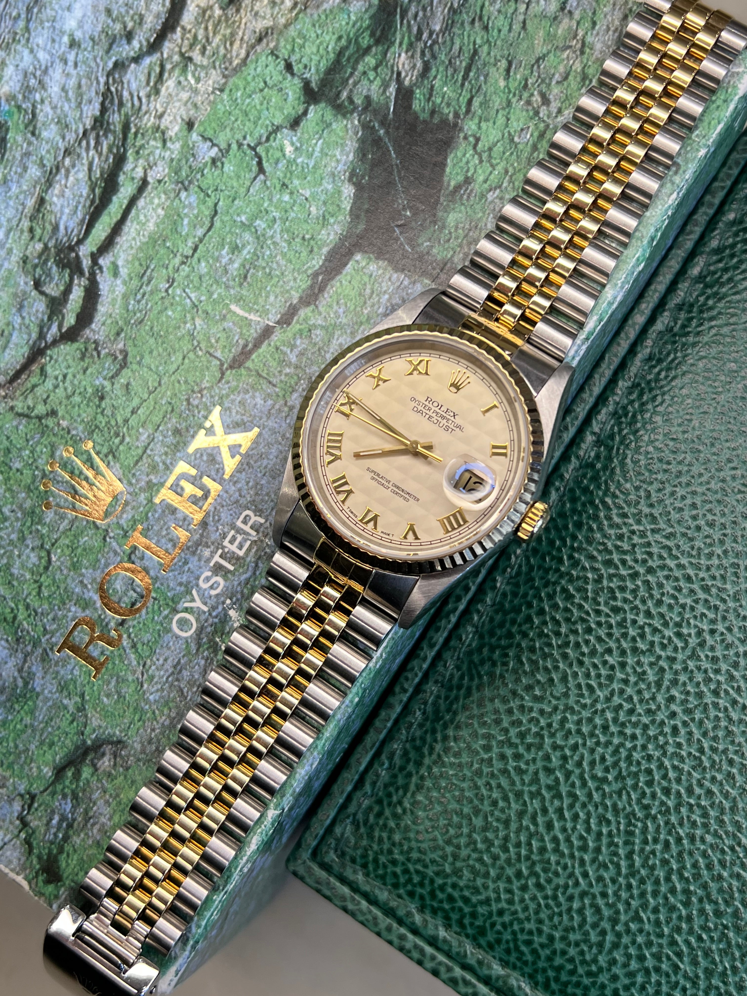 Rolex Datejust 36 Pyramind Dial (1995 Box & Papers) 16233