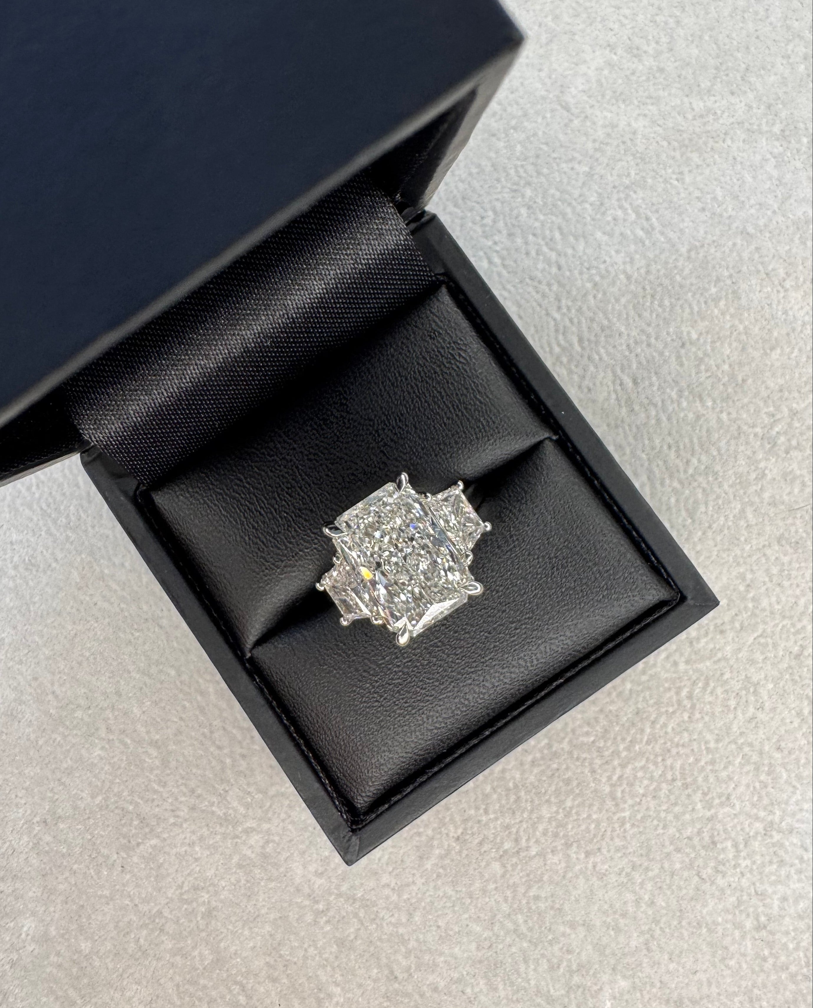 Platinum Radiant & Trapezoid Cut 6.65ct Lab Grown Diamond Ring